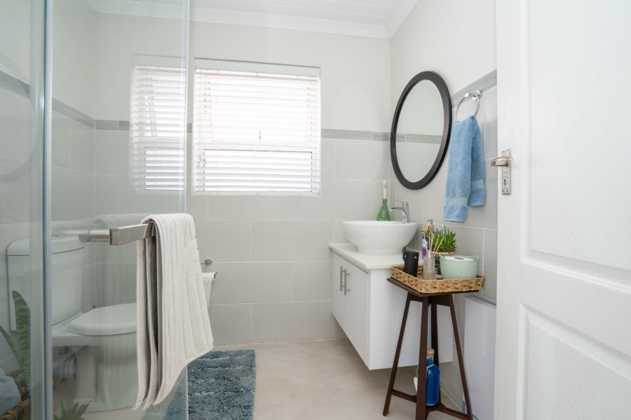 3 Bedroom Property for Sale in Bluewater Bay Western Cape